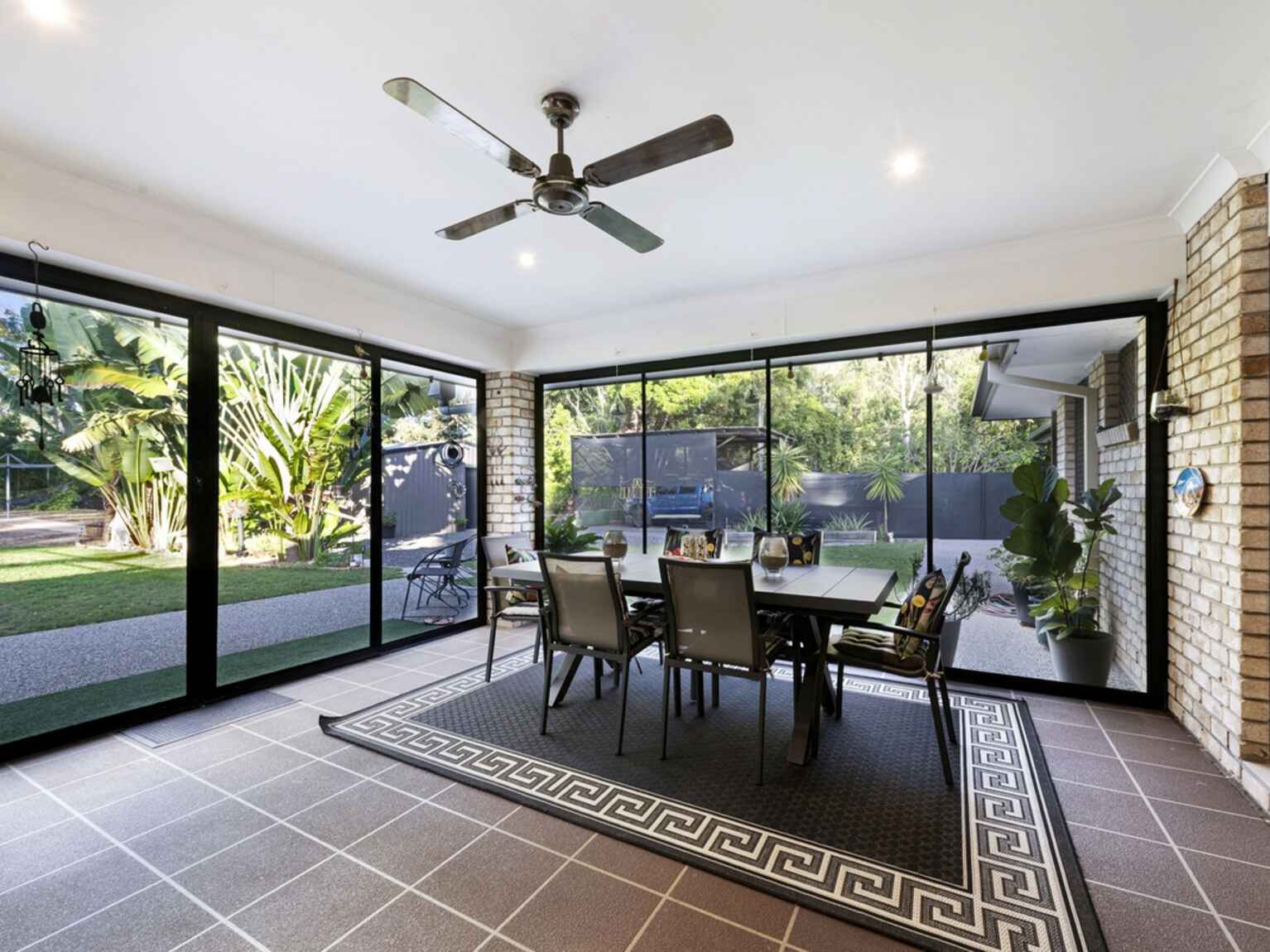 House For Sale 10 Kingfisher Crescent Moore Park Beach