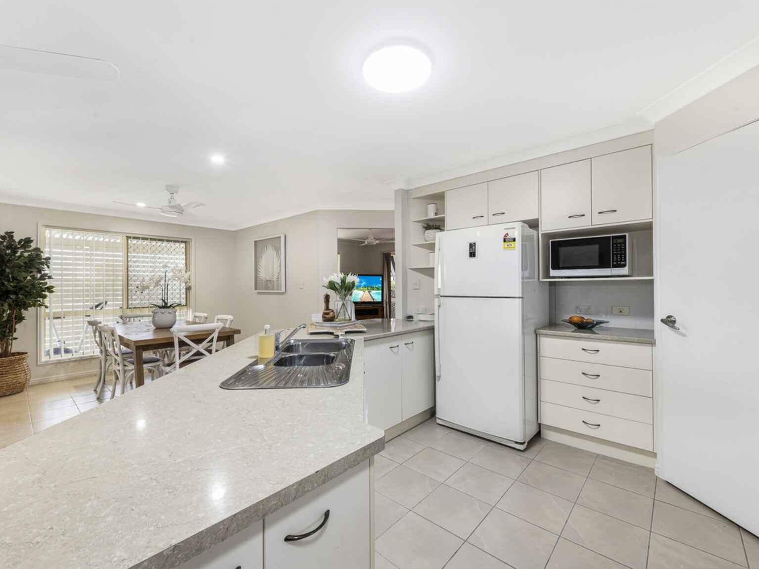 House For Sale 2 Halloran Street Thabeban