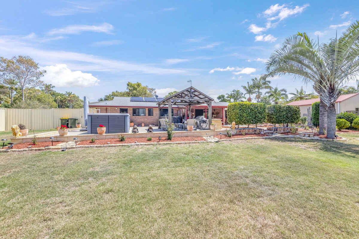 5 Woodlands Lane Moore Park Beach