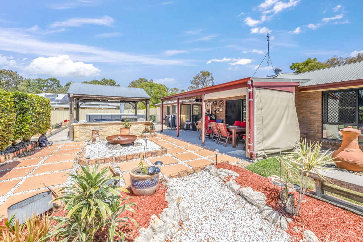 5 Woodlands Lane Moore Park Beach