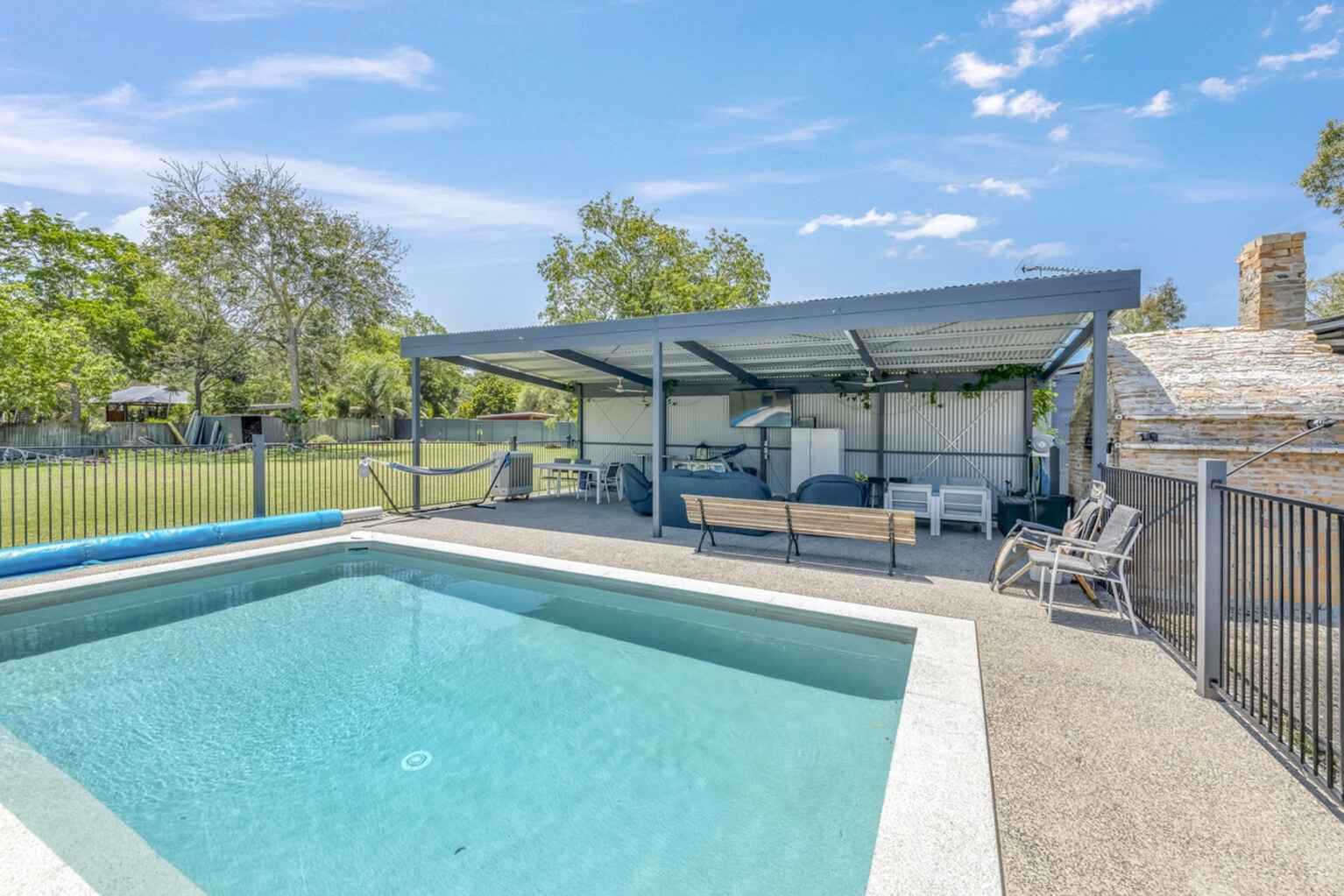 20 Kingfisher Crescent Moore Park Beach