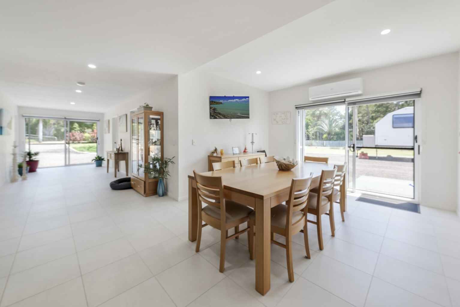 20 Kingfisher Crescent Moore Park Beach