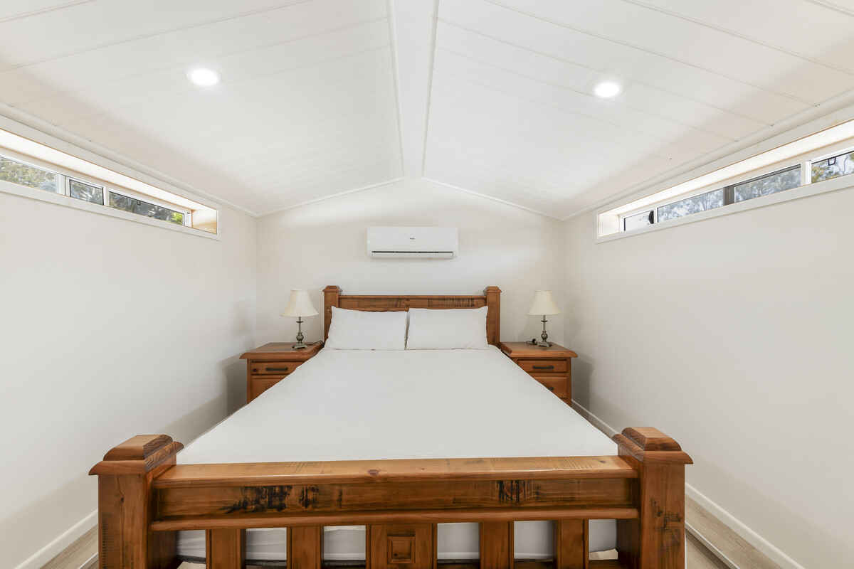 20 Kingfisher Crescent Moore Park Beach 20 Kingfisher Crescent Moore Park Beach