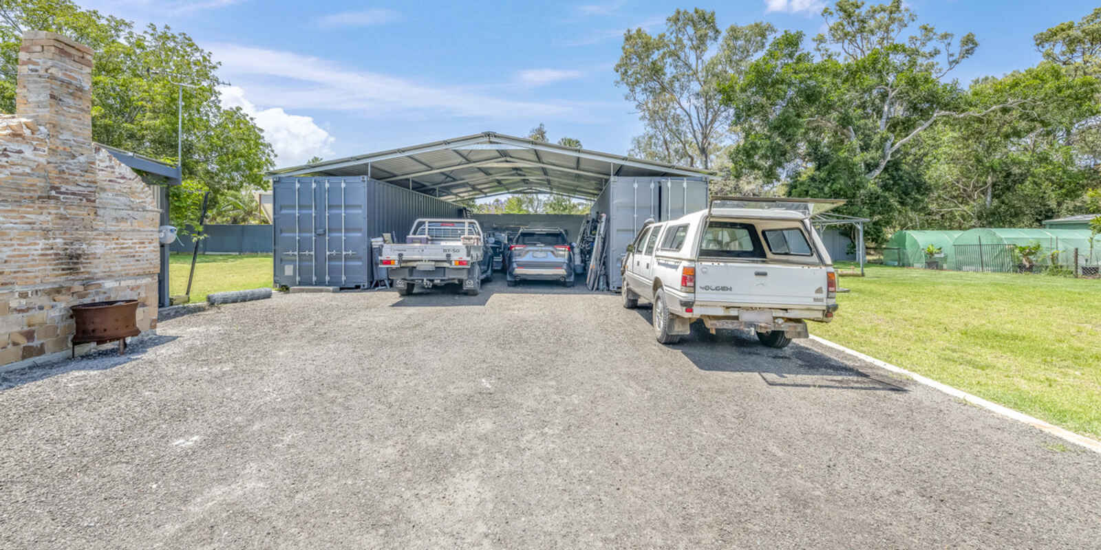 20 Kingfisher Crescent Moore Park Beach