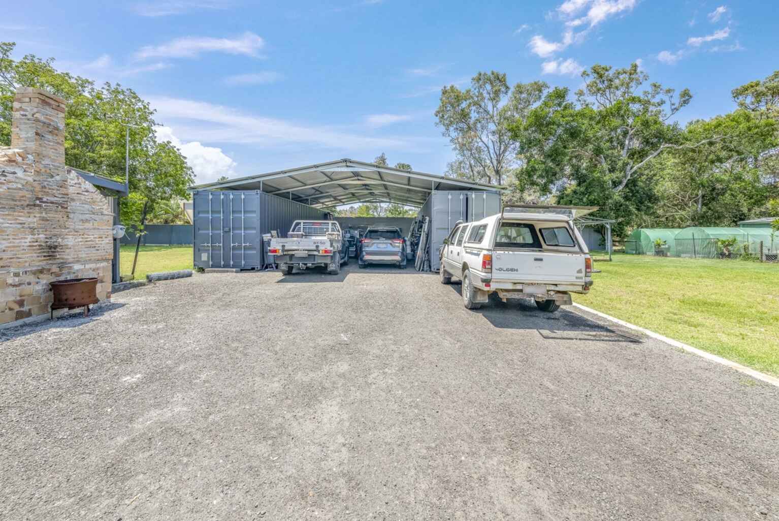 20 Kingfisher Crescent Moore Park Beach