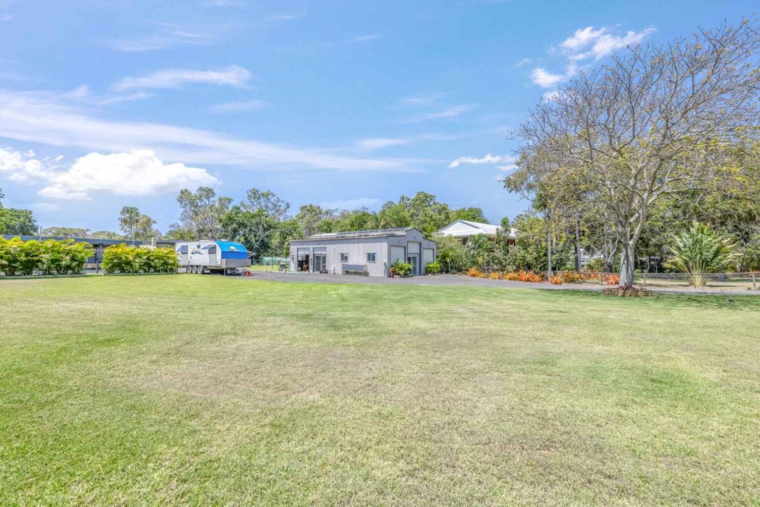 20 Kingfisher Crescent Moore Park Beach