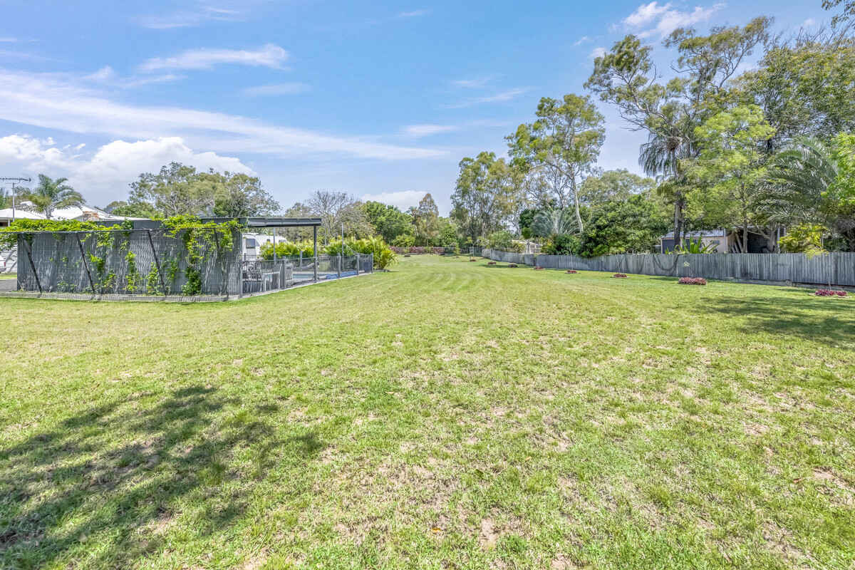 20 Kingfisher Crescent Moore Park Beach 20 Kingfisher Crescent Moore Park Beach