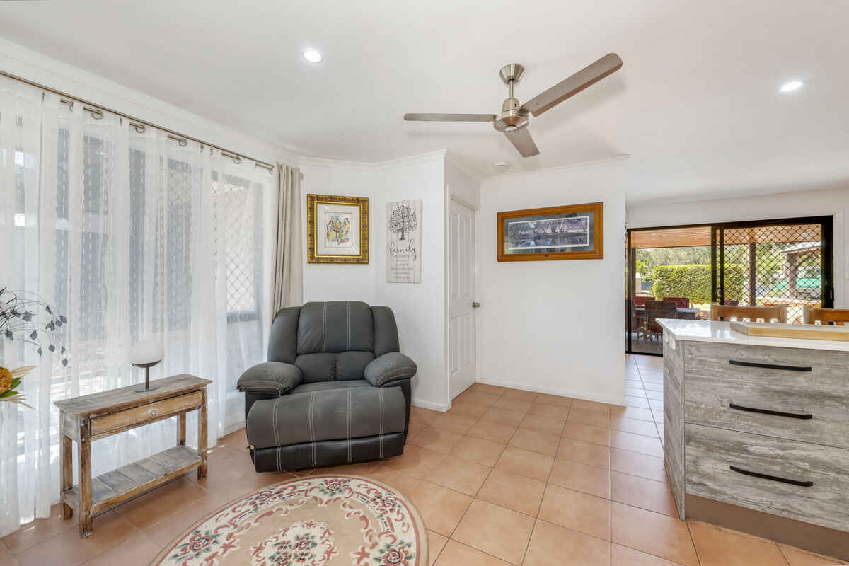 5 Woodlands Lane Moore Park Beach