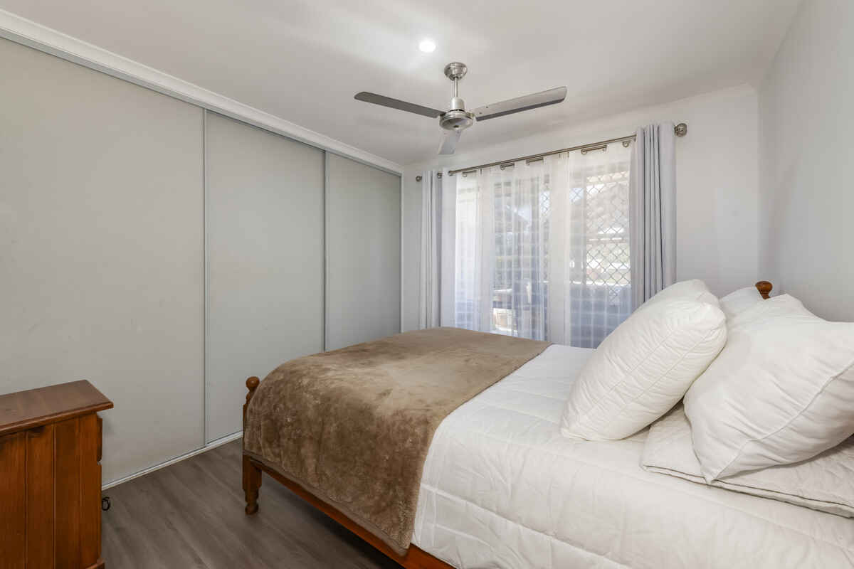 5 Woodlands Lane Moore Park Beach