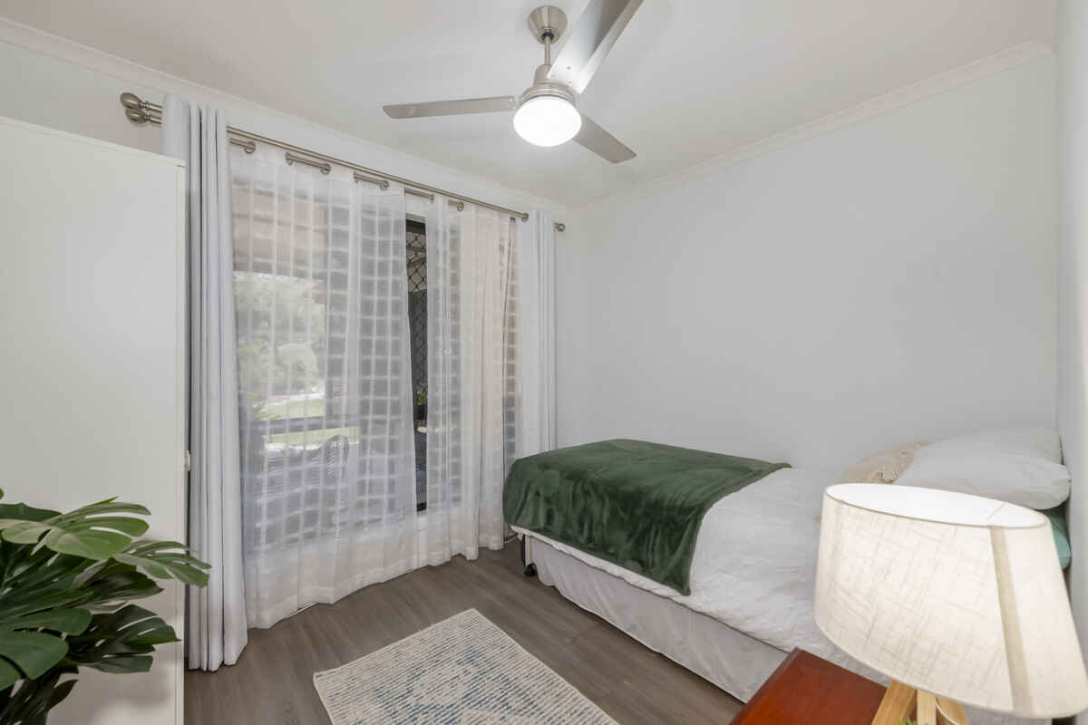 5 Woodlands Lane Moore Park Beach