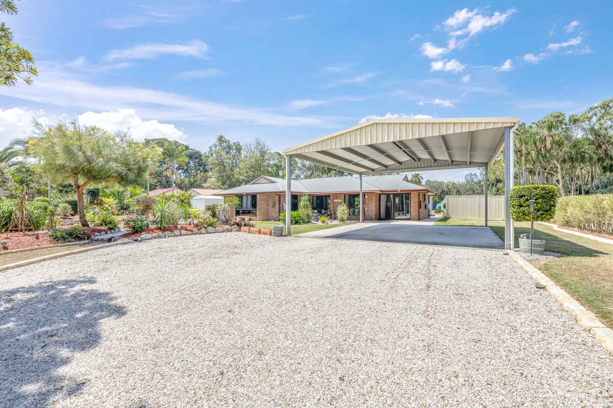 5 Woodlands Lane Moore Park Beach