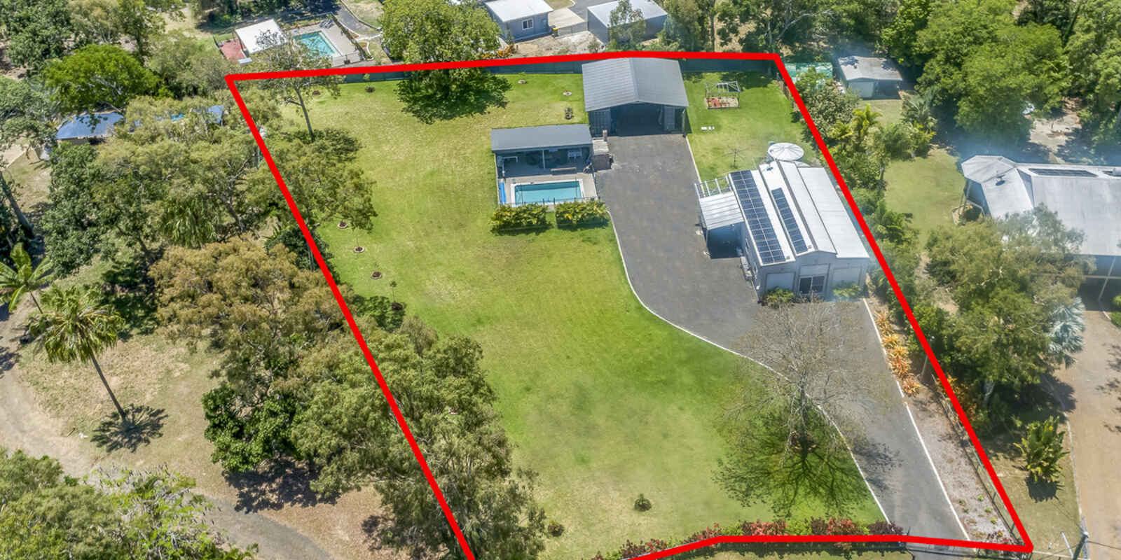 20 Kingfisher Crescent Moore Park Beach