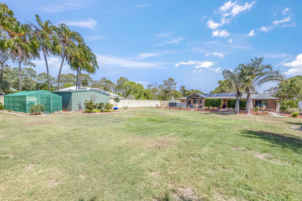 5 Woodlands Lane Moore Park Beach