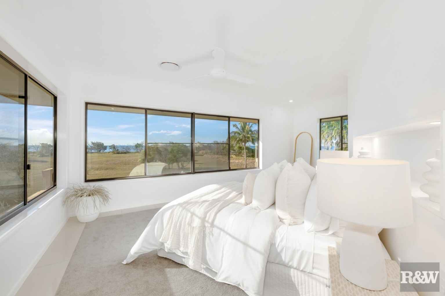 126 Sylvan Drive Moore Park Beach