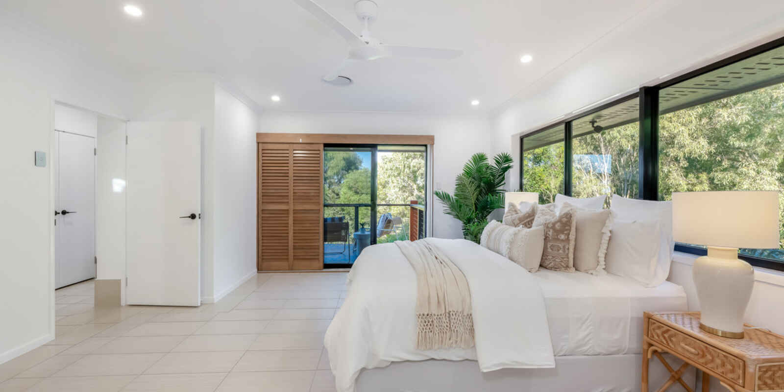 126 Sylvan Drive Moore Park Beach