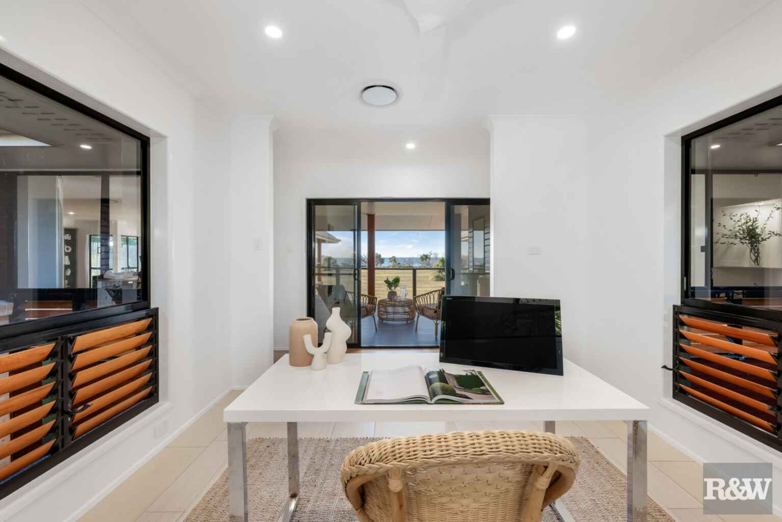 126 Sylvan Drive Moore Park Beach