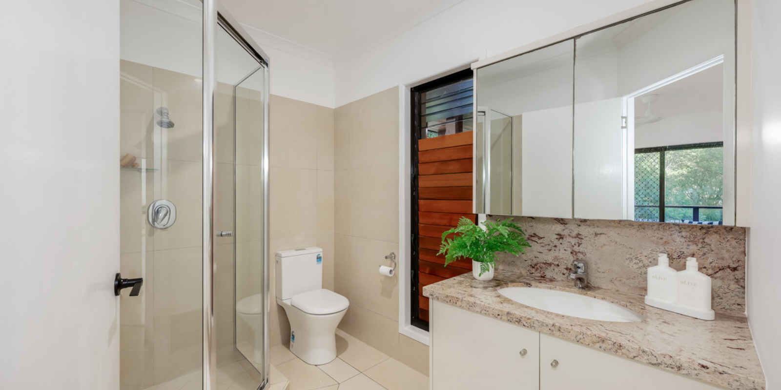 126 Sylvan Drive Moore Park Beach