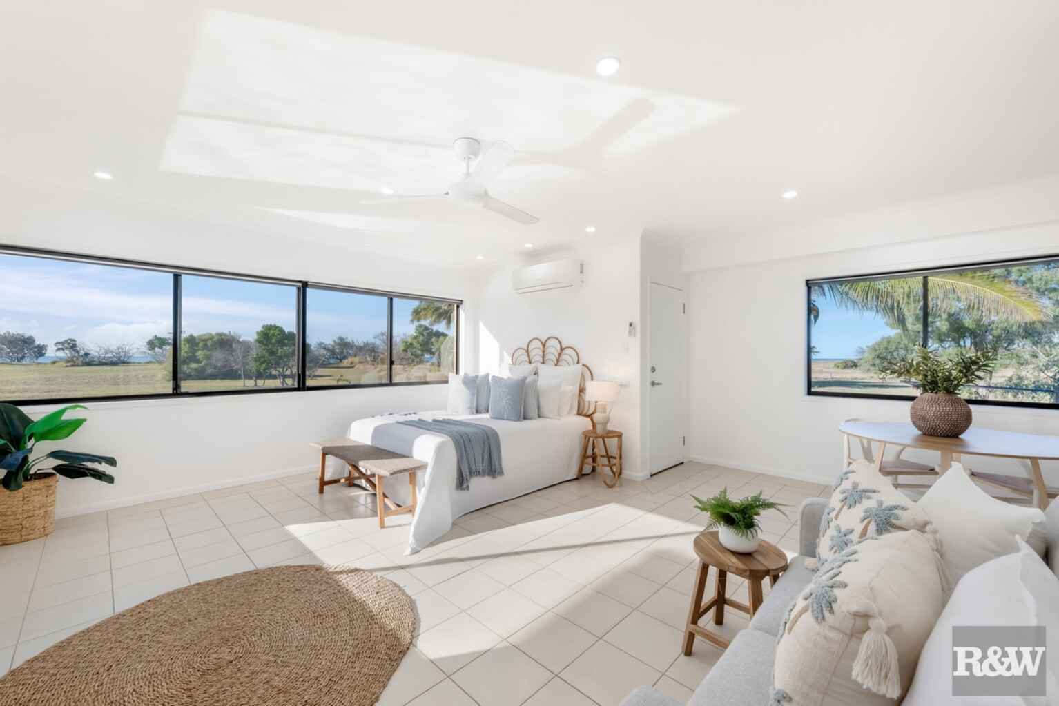 126 Sylvan Drive Moore Park Beach