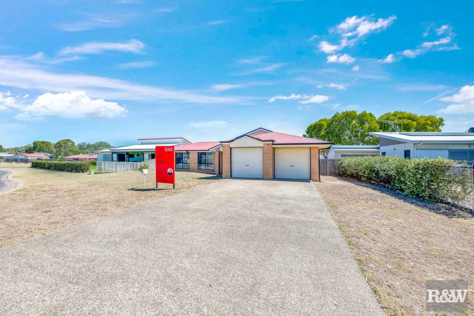 33 Acacia Street Moore Park Beach