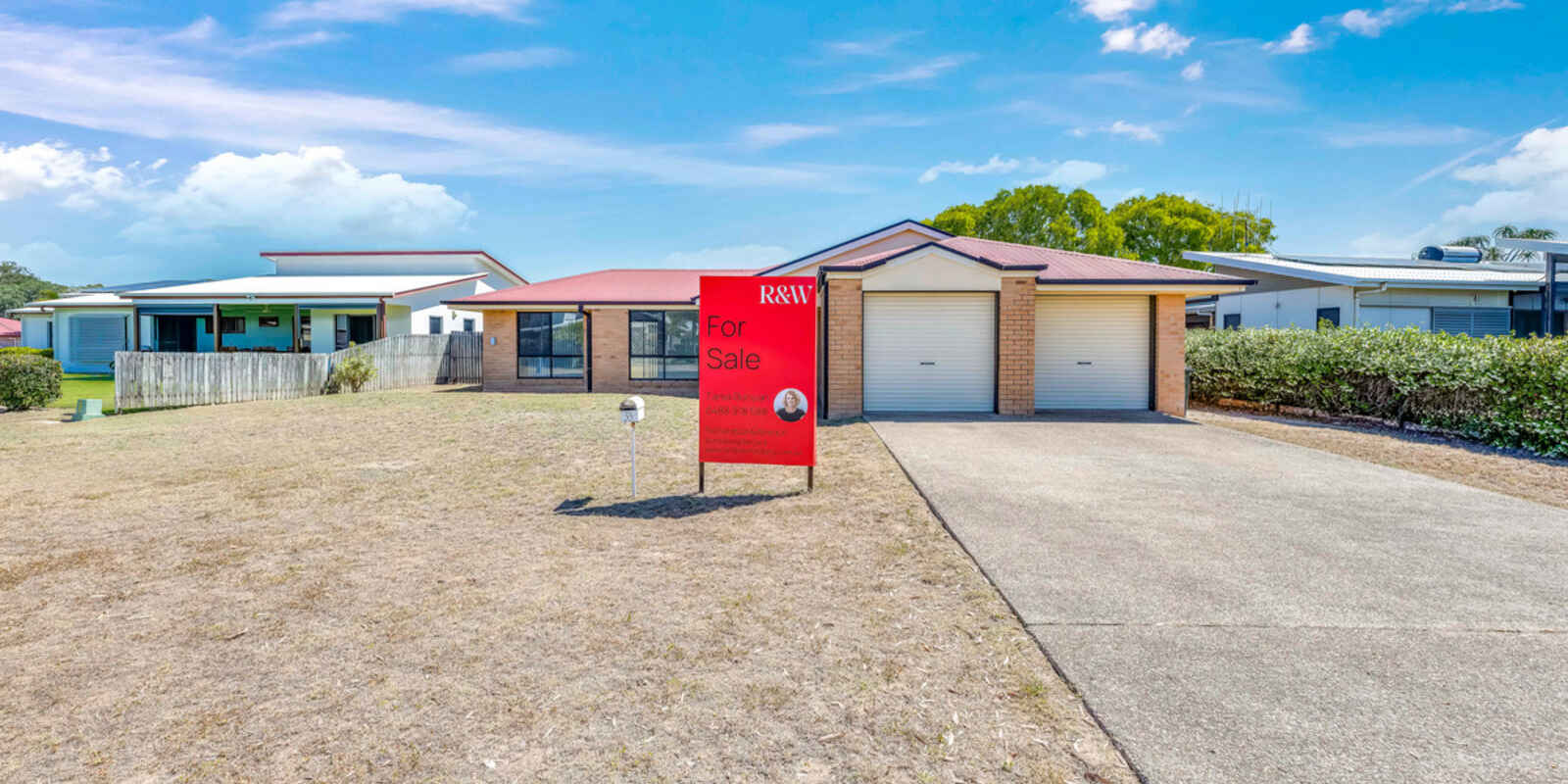 33 Acacia Street Moore Park Beach