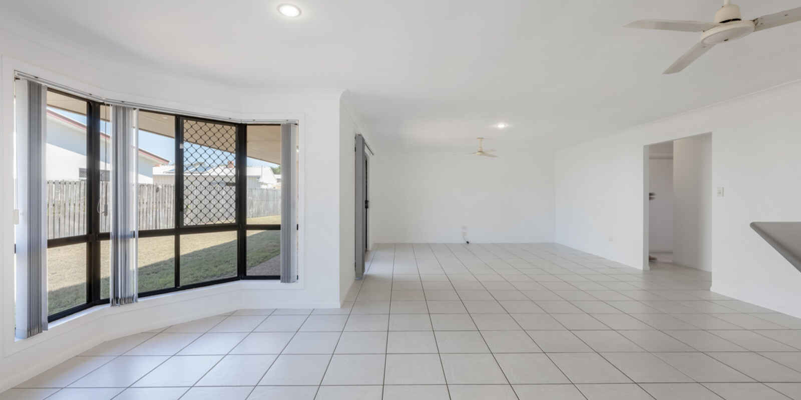 33 Acacia Street Moore Park Beach