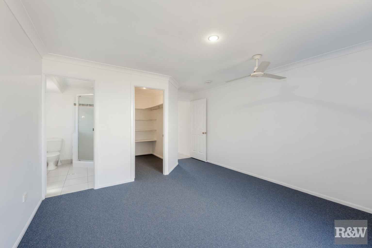 33 Acacia Street Moore Park Beach