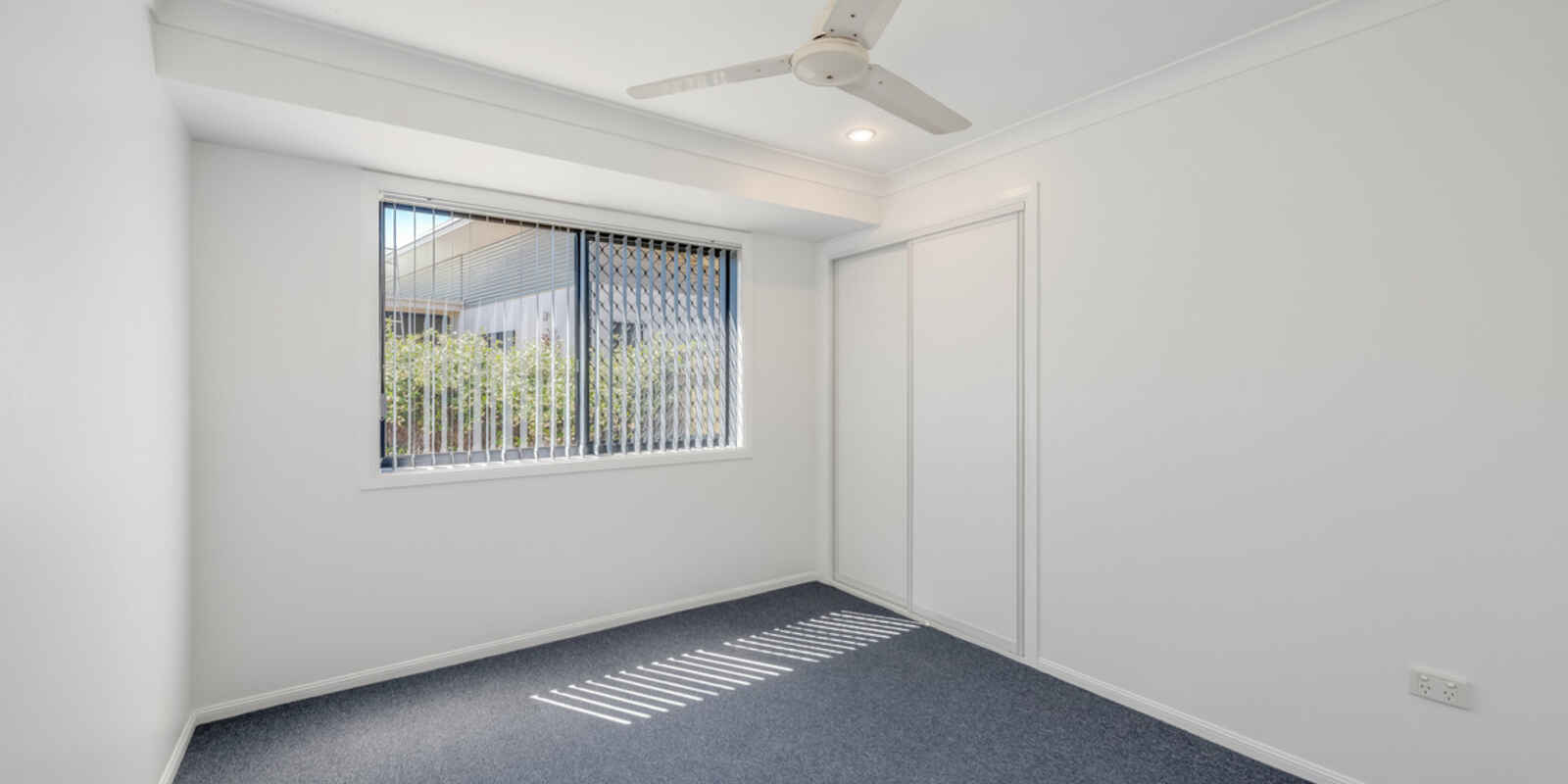 33 Acacia Street Moore Park Beach