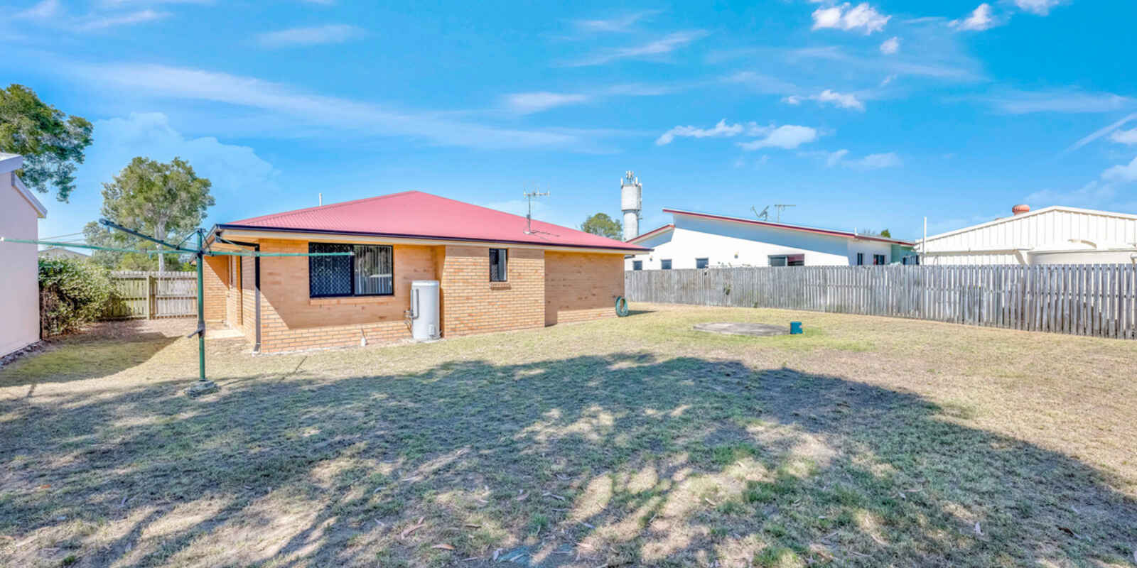 33 Acacia Street Moore Park Beach