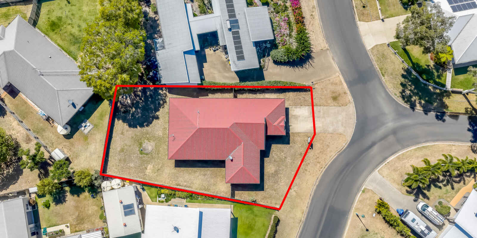 33 Acacia Street Moore Park Beach