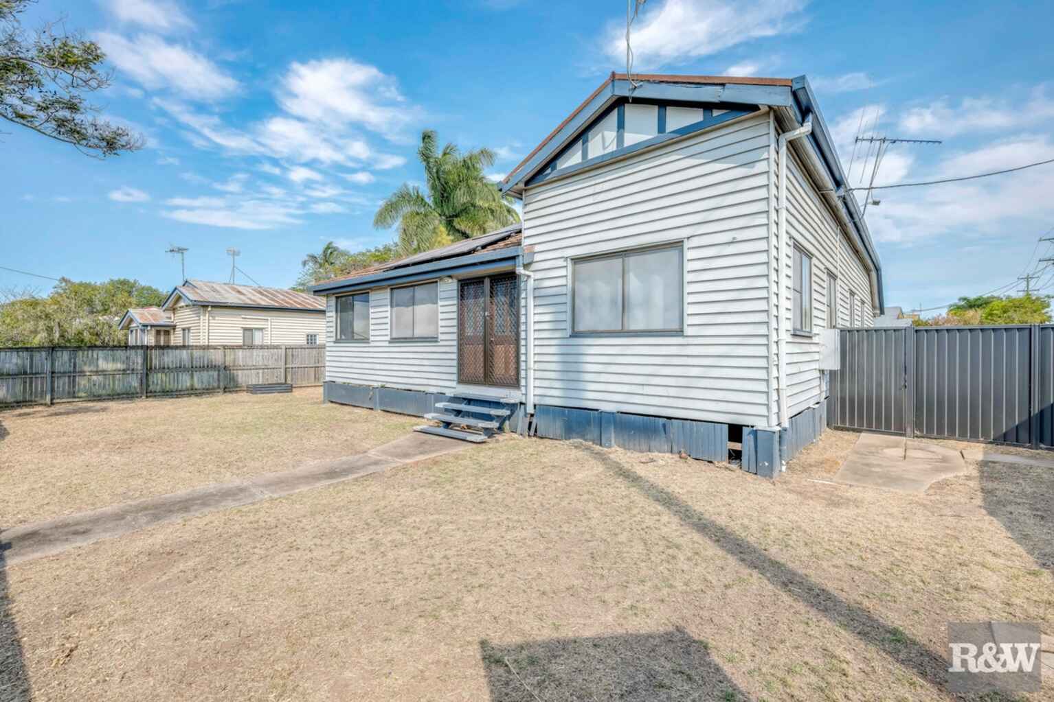 18 George Street Bundaberg South