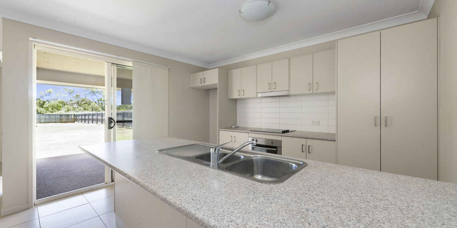 48 Neville Drive Branyan 48 Neville Drive Branyan