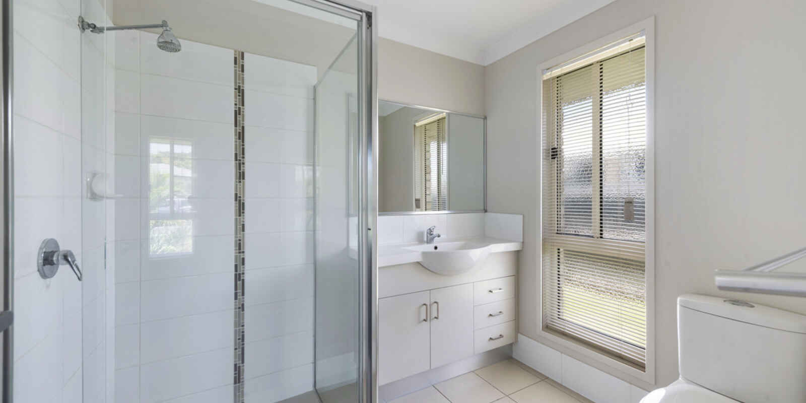 48 Neville Drive Branyan 48 Neville Drive Branyan