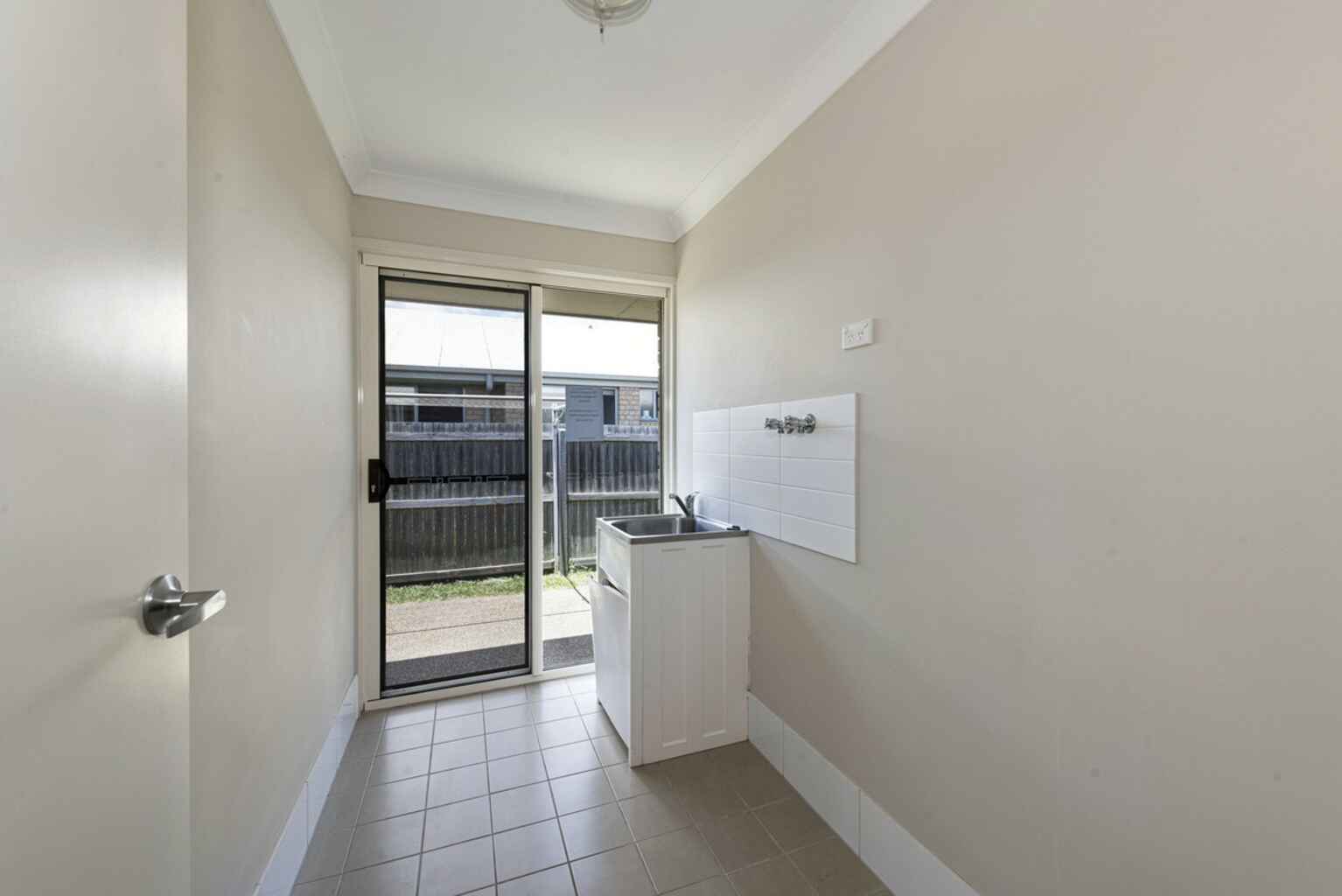 48 Neville Drive Branyan 48 Neville Drive Branyan