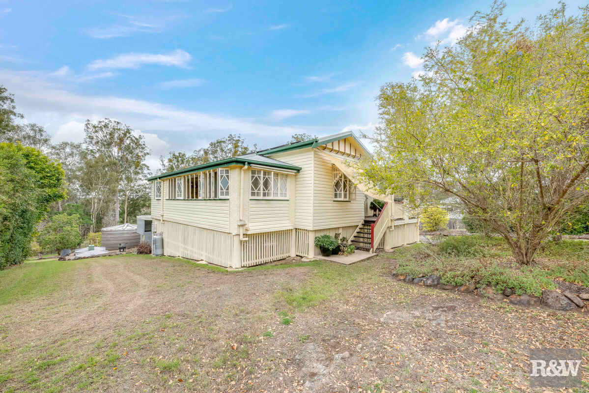 93 Woods Road Sharon 93 Woods Road Sharon