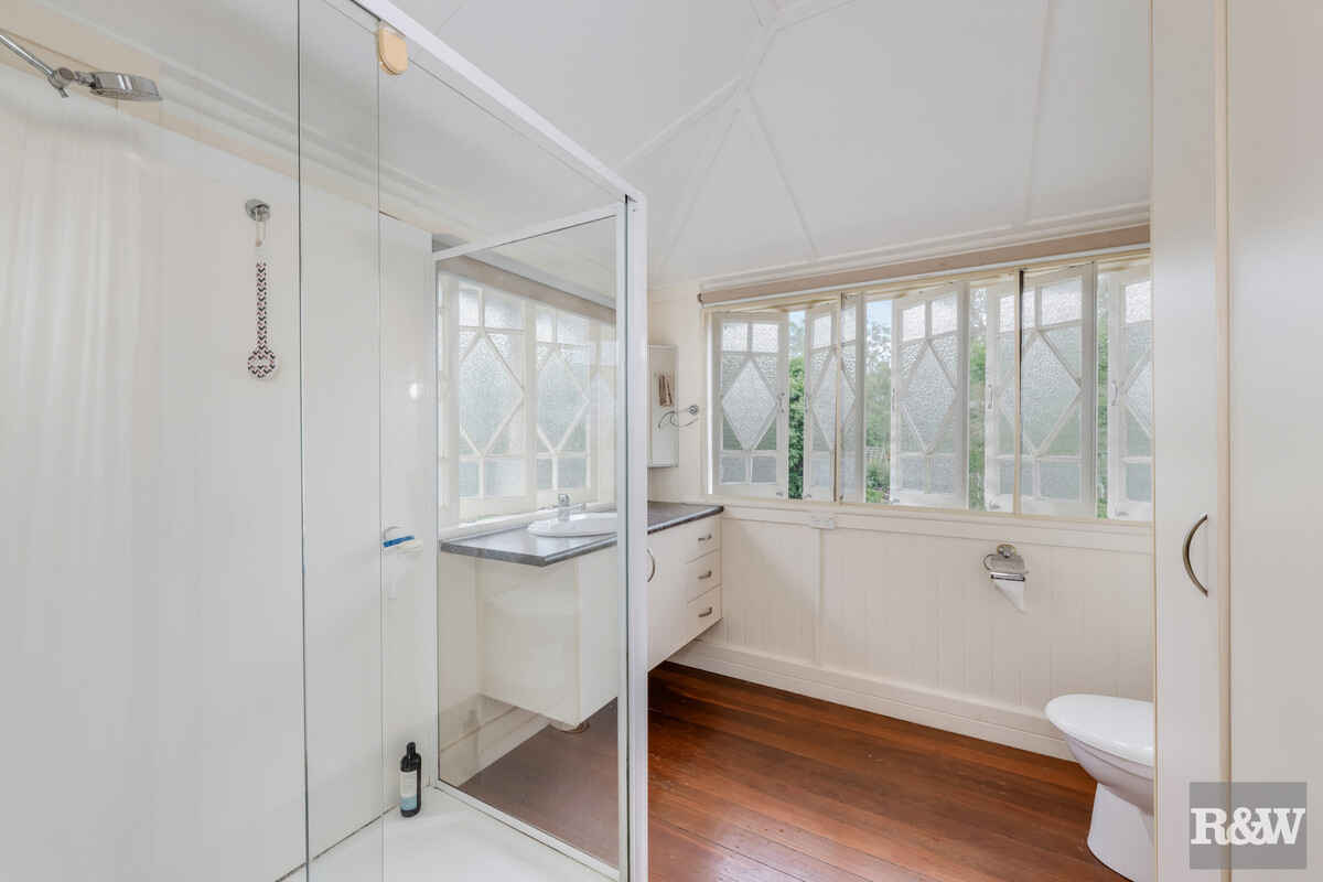 93 Woods Road Sharon 93 Woods Road Sharon