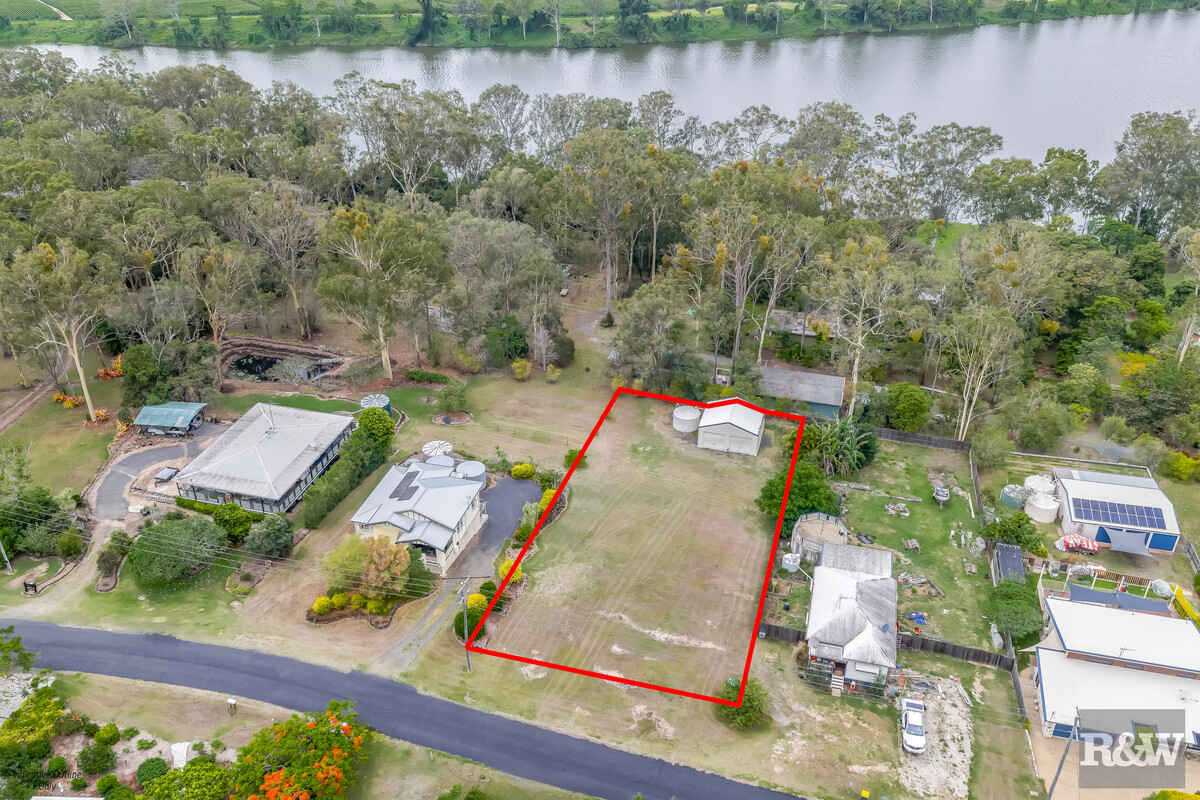 93 Woods Road Sharon 93 Woods Road Sharon