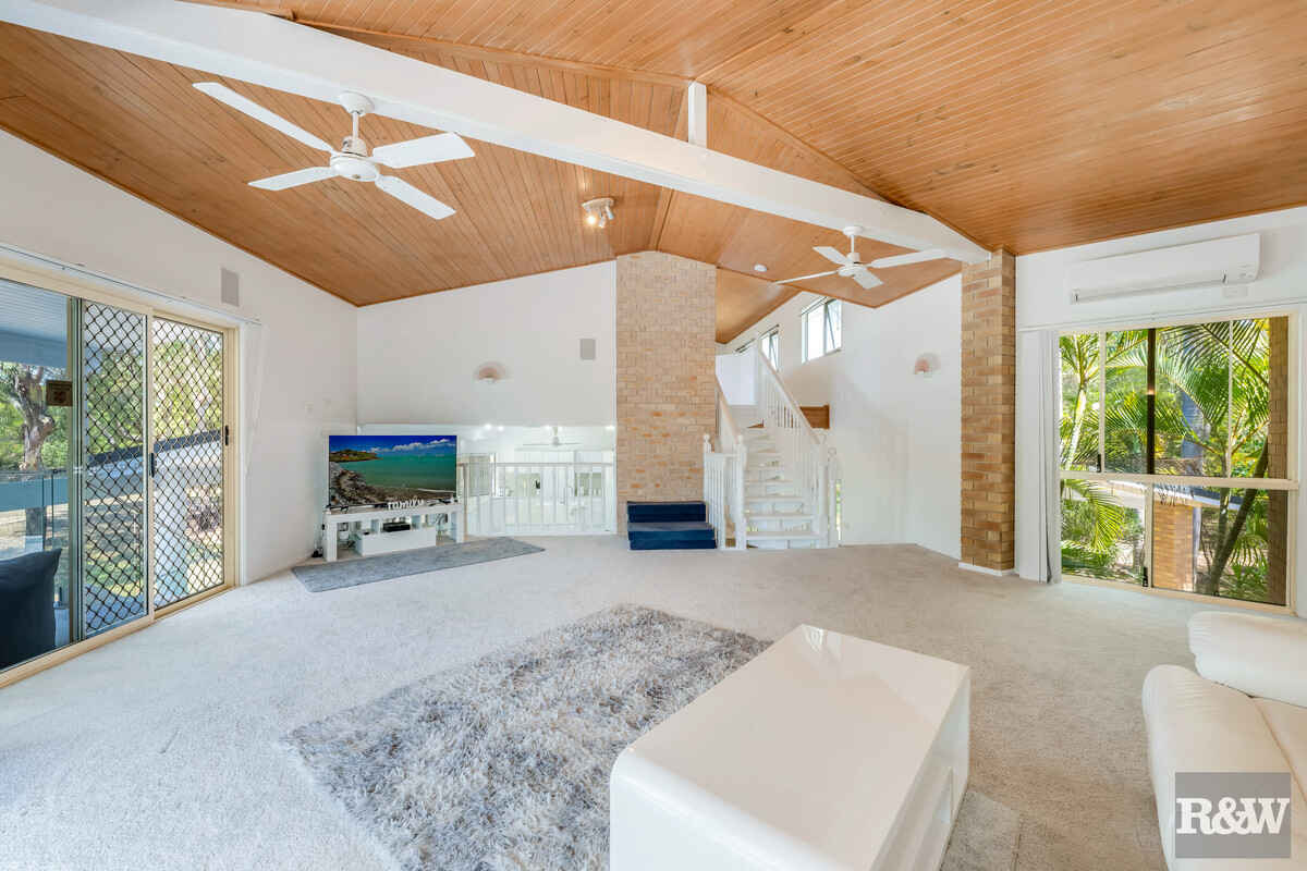 78 Sylvan Drive Moore Park Beach 78 Sylvan Drive Moore Park Beach