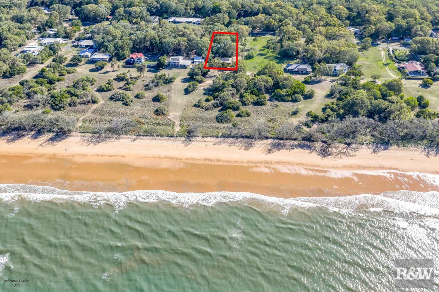 66 Sylvan Drive Moore Park Beach