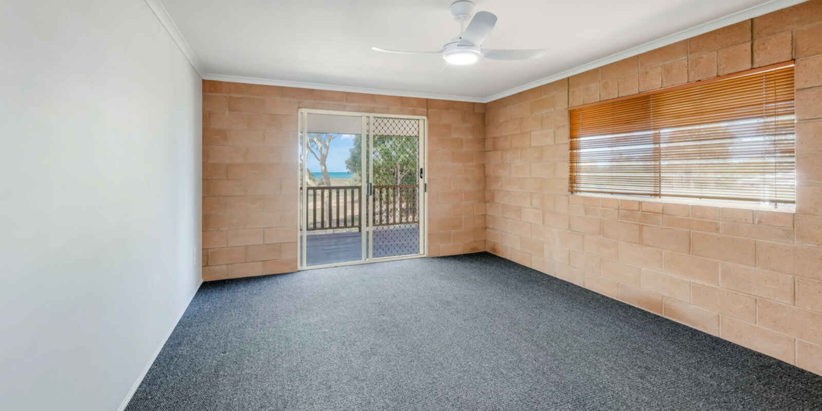 66 Sylvan Drive Moore Park Beach