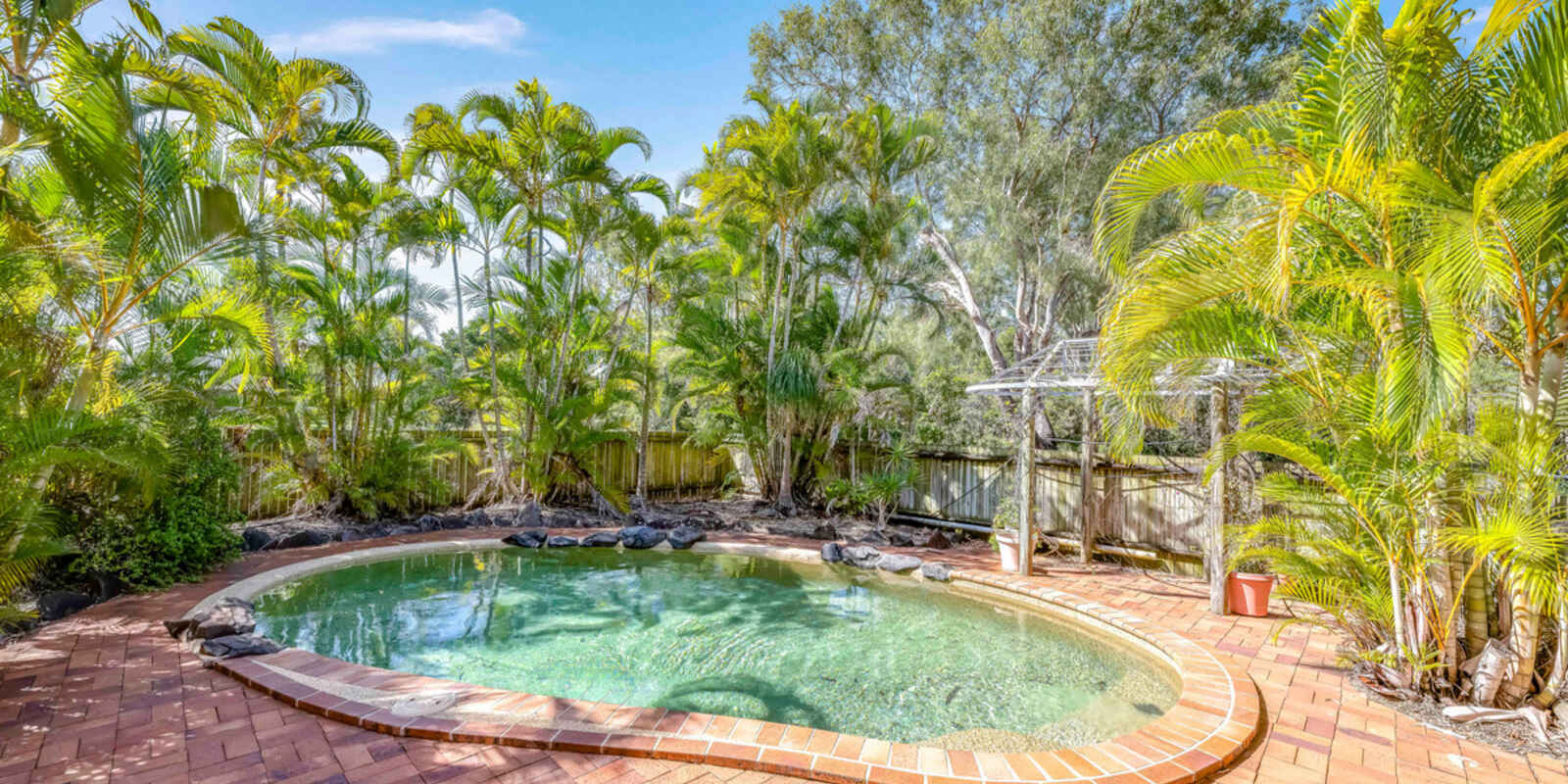 66 Sylvan Drive Moore Park Beach