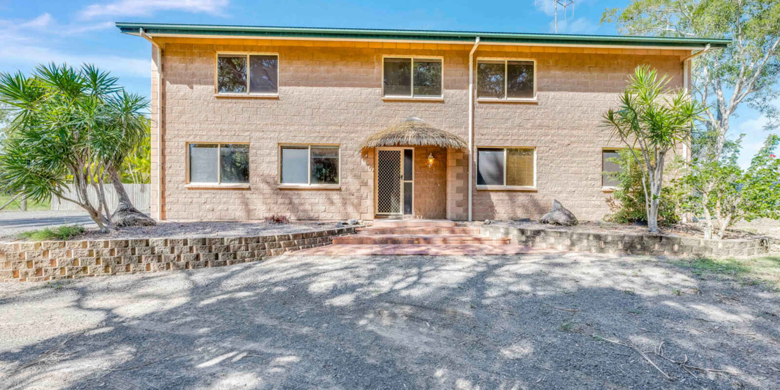 66 Sylvan Drive Moore Park Beach