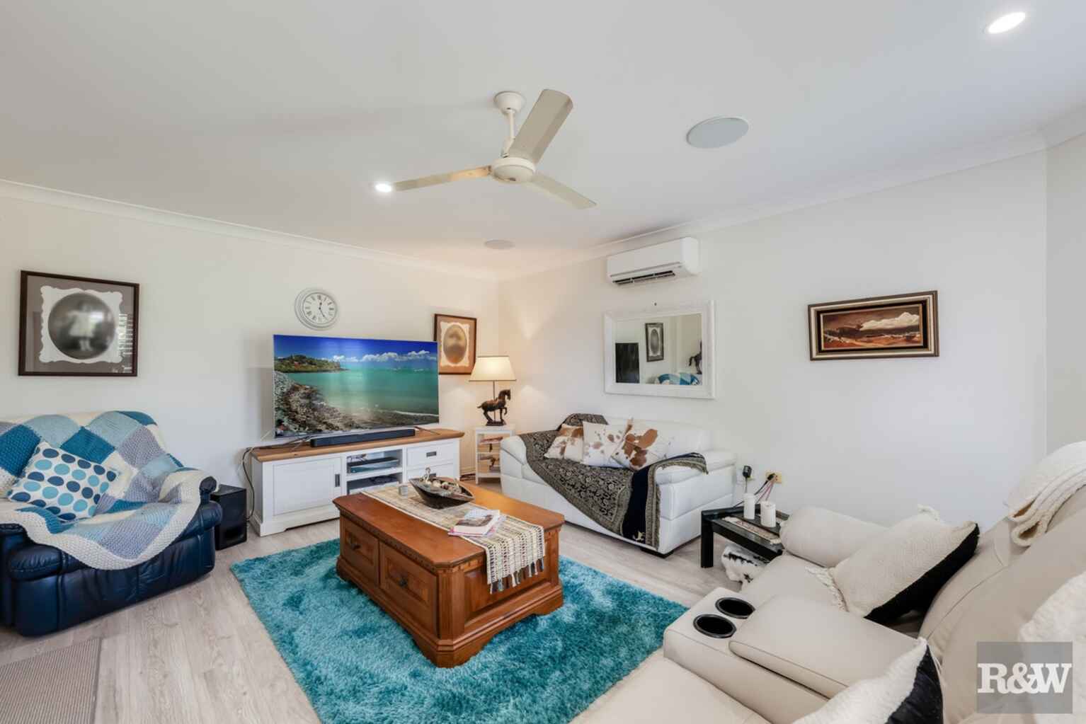 19 McCallum Close Coral Cove