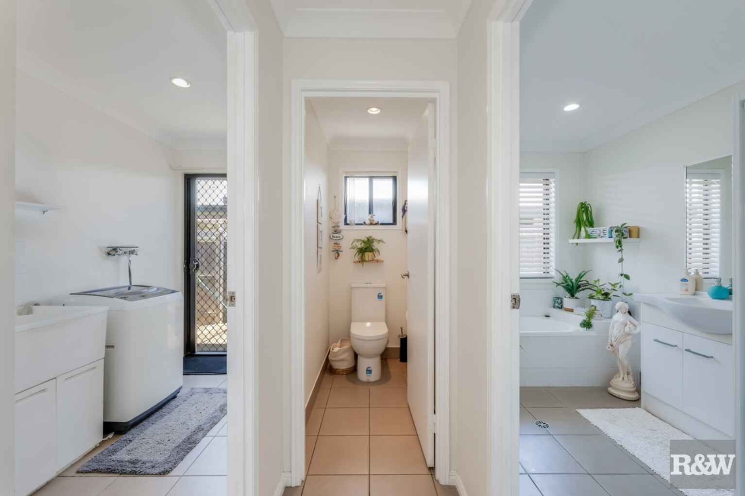 19 McCallum Close Coral Cove