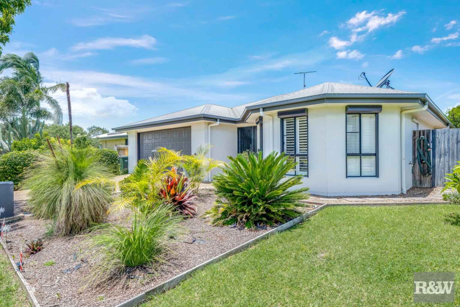 19 McCallum Close Coral Cove