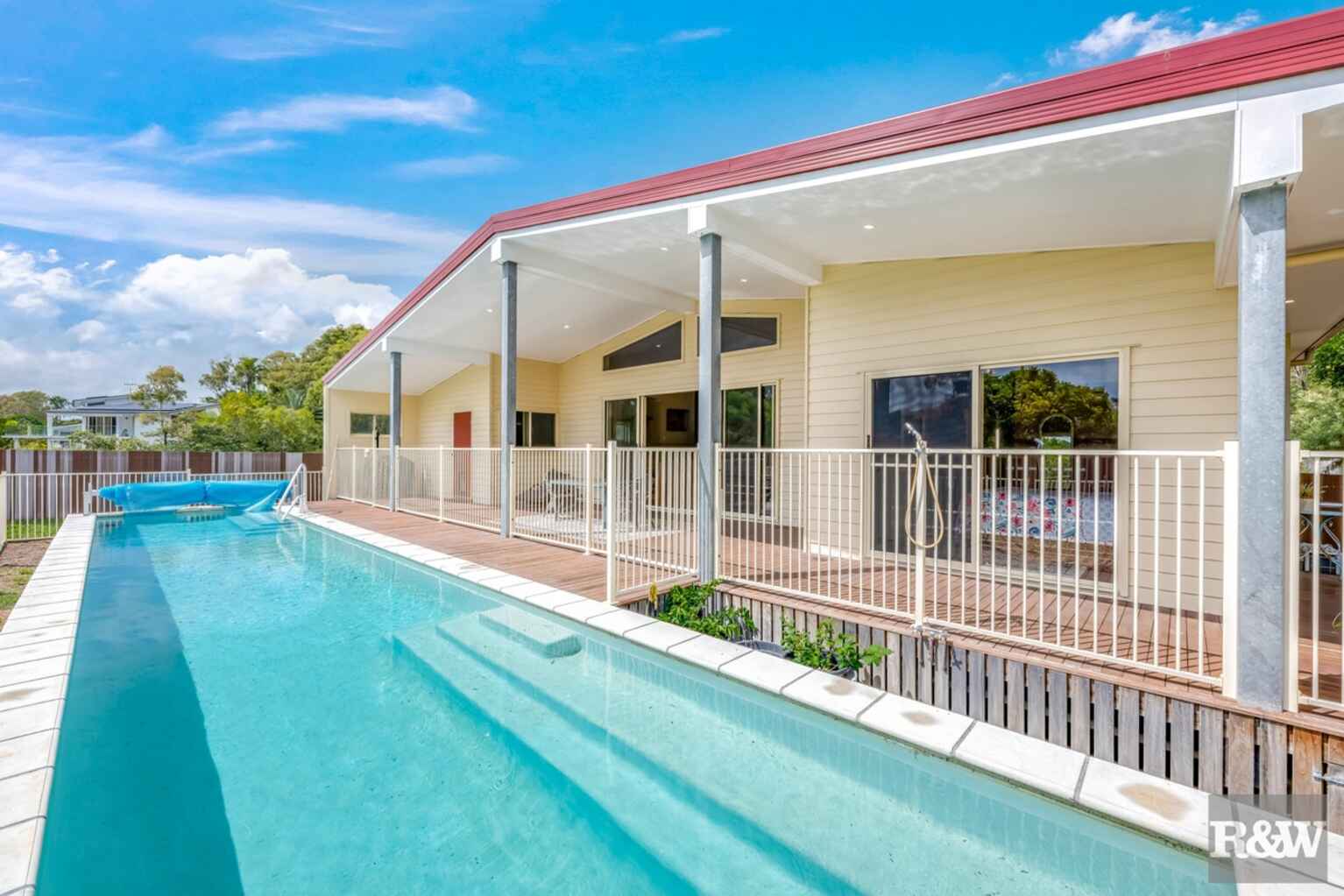 86 Sylvan Drive Moore Park Beach