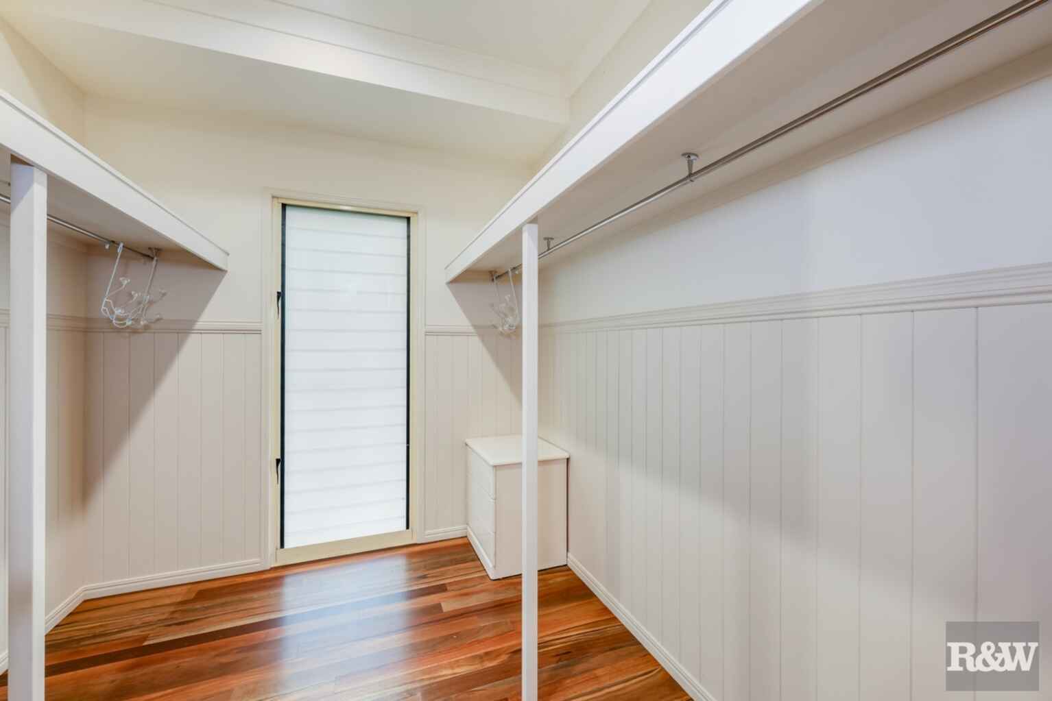 86 Sylvan Drive Moore Park Beach