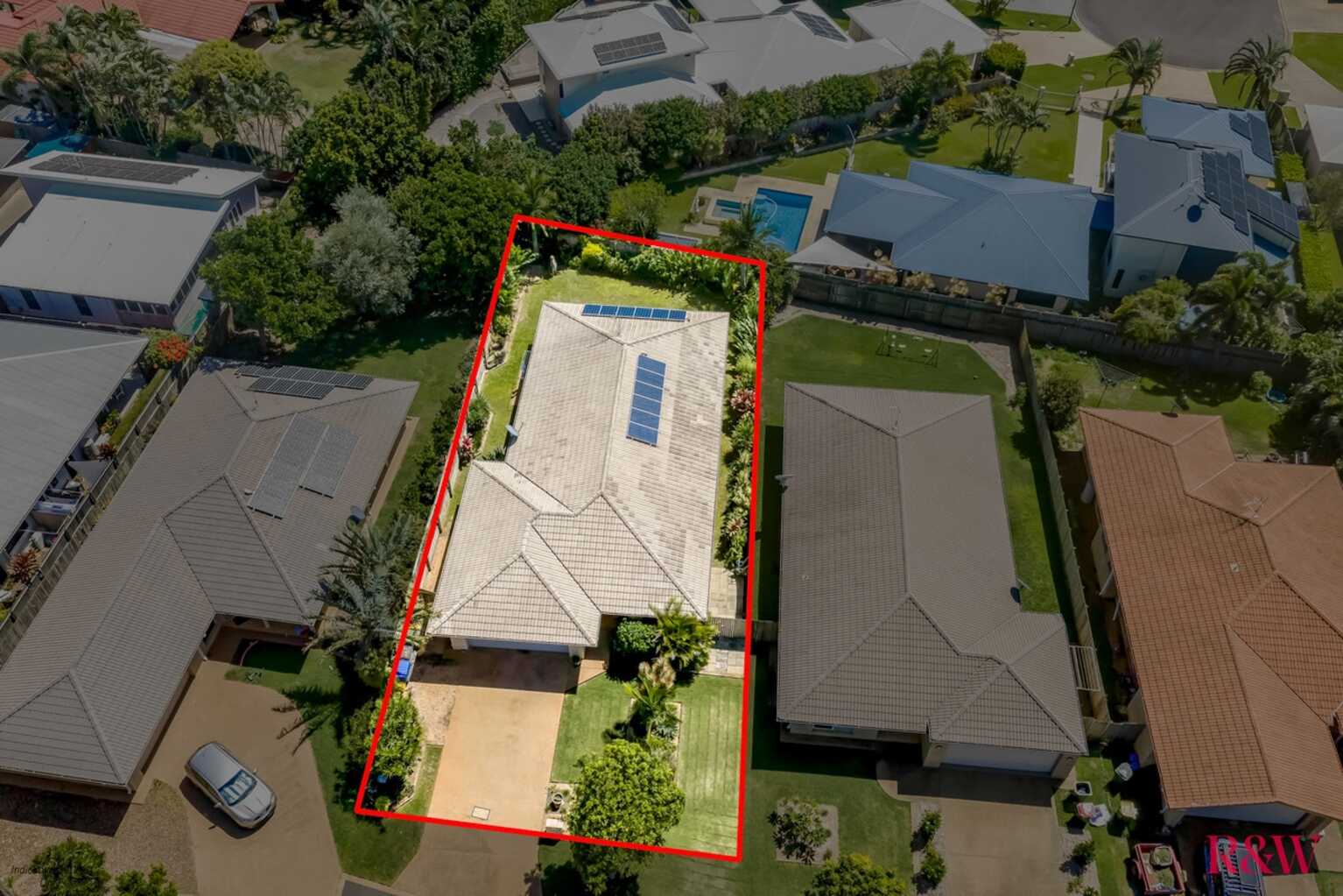 15 McCallum Close Coral Cove 15 McCallum Close Coral Cove