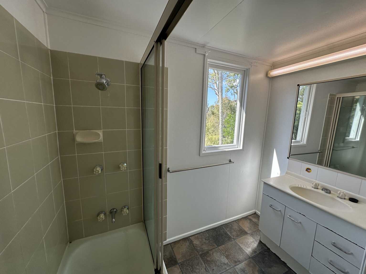 162 Plantation Road Avondale
