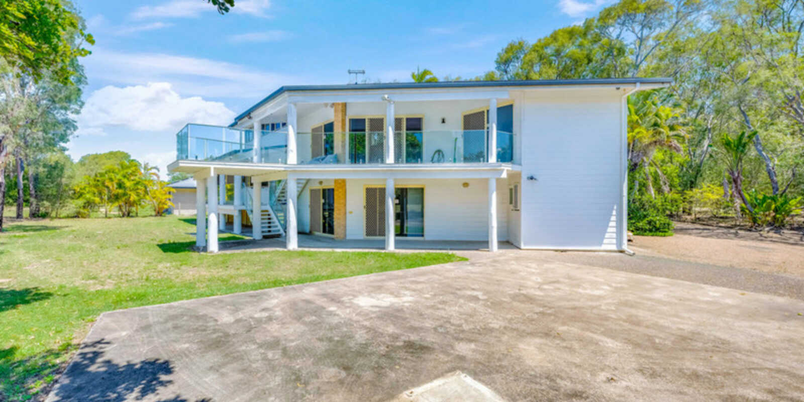 78 Sylvan Drive Moore Park Beach