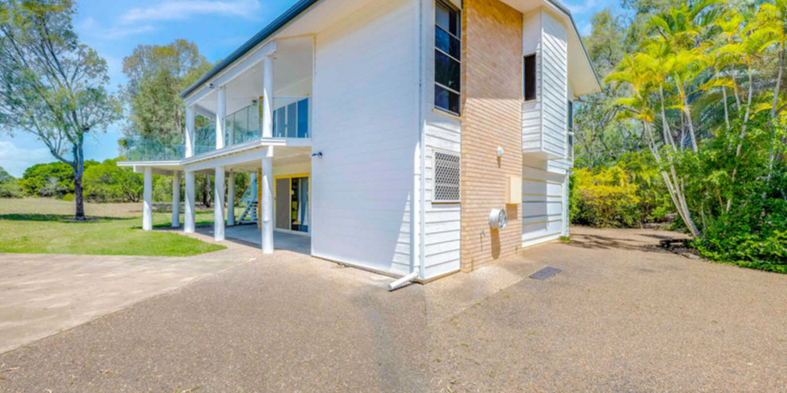 78 Sylvan Drive Moore Park Beach